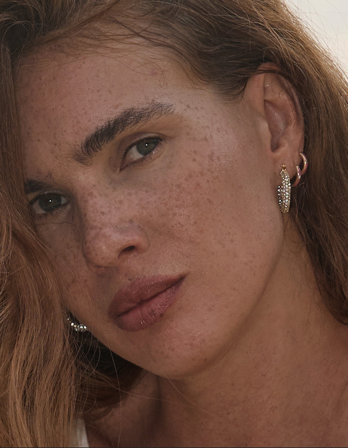 Gia · Gold Pavé Hoops