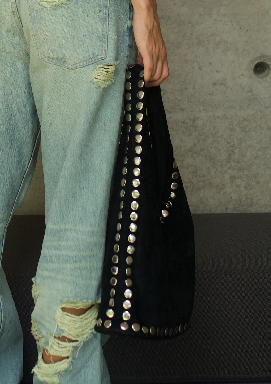 Studded leather bag / Black